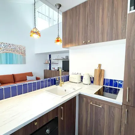 Апартаменты Temps Des Cerises - Terrasse - - Marina *